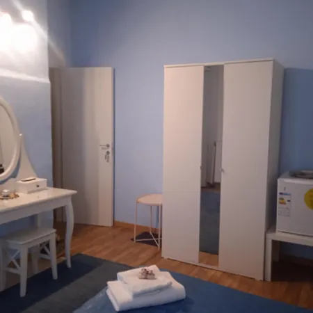 Well - Piazza Plebiscito Guest house *
