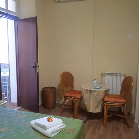 Guest house Well - Piazza Plebiscito Naples